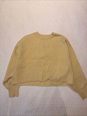 twik Soft Pale Yellow Cropped Crew Sweater